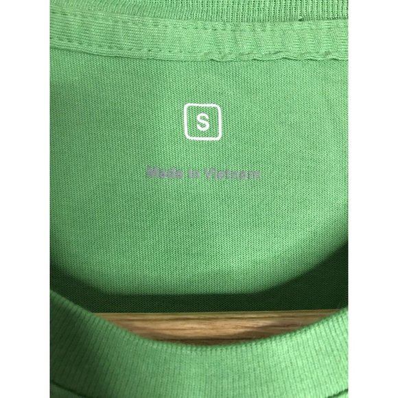 Apple Store Today At Apple Small Green Short Sleeve Graphic T-Shirt - Picture 3 of 6